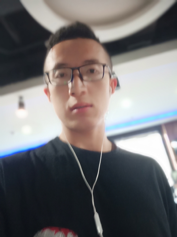 近在咫尺的第一张照片--西宁相亲服务中心