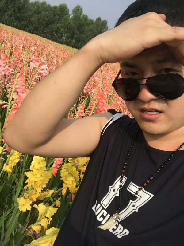 QH-蓝细胞的第一张照片--西宁相亲服务中心